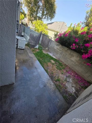 222 W Dexter, Covina, CA 91723