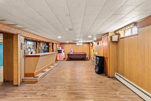 21 Spring St, Webster, MA 01570