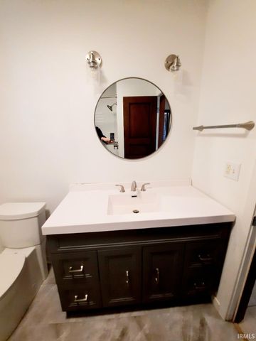 3700 W Fleetwood Drive, Muncie, IN 47302