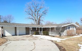 3700 W Fleetwood Drive, Muncie, IN 47302