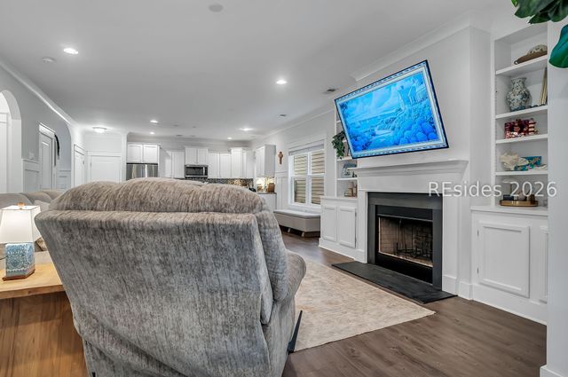 44 Circlewood Dr, Hilton Head Island, SC 29926