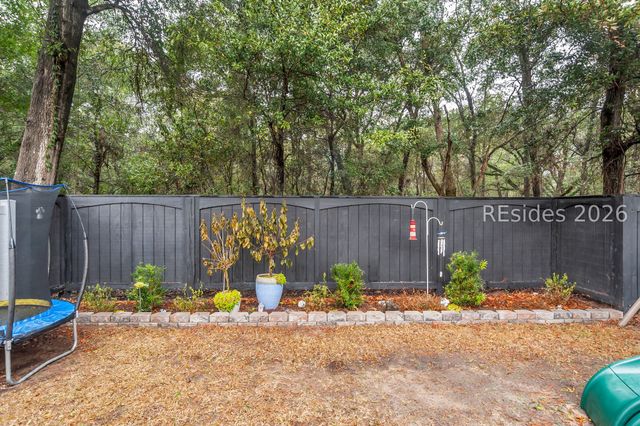 44 Circlewood Dr, Hilton Head Island, SC 29926