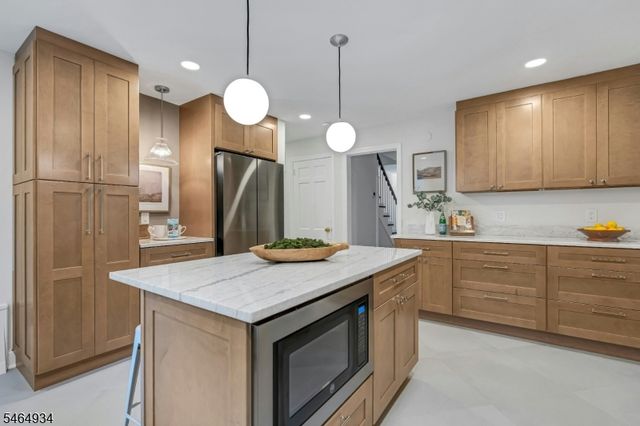 3 Turtle Rd, Morris Twp., NJ 07960