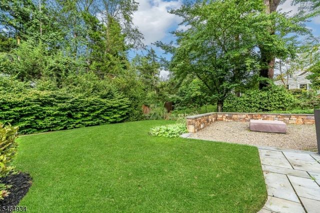 3 Turtle Rd, Morris Twp., NJ 07960