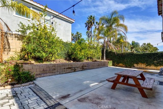 16442 El Revino Drive, Fontana, CA 92336