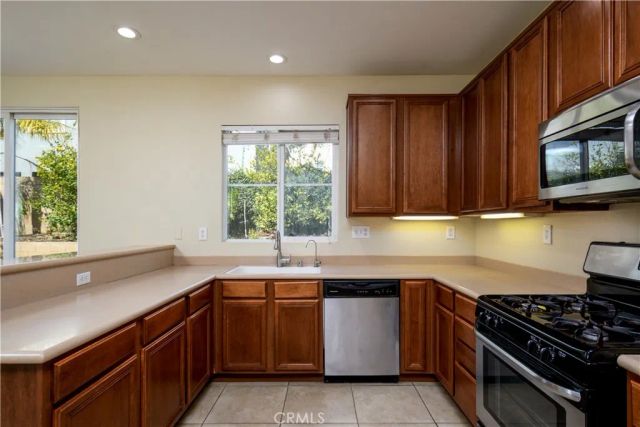 16442 El Revino Drive, Fontana, CA 92336