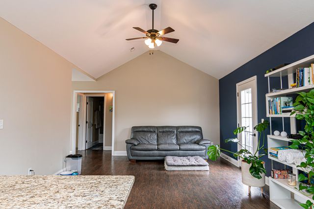 459 Titanium Drive, Hixson, TN 37343