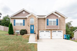 459 Titanium Drive, Hixson, TN 37343
