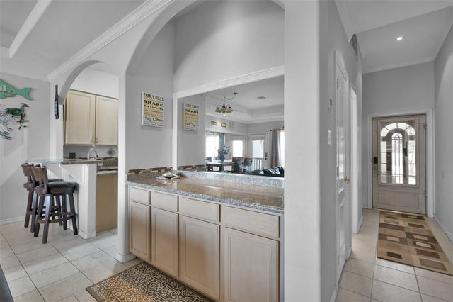 13 Regency Point, Conroe, TX 77356