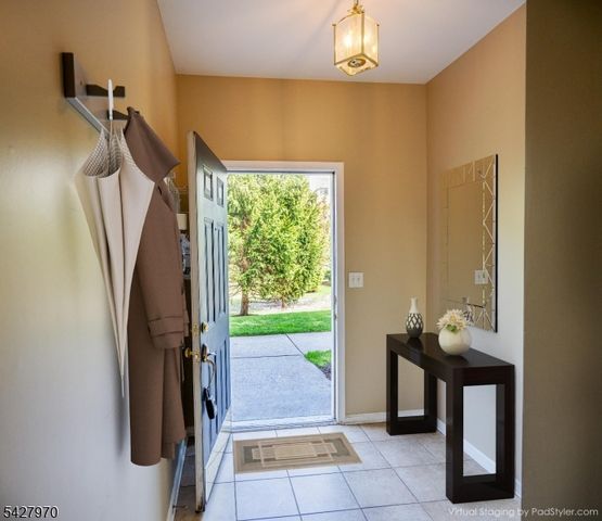 1012 Cunningham Ct 1012, Belleville Twp., NJ 07109
