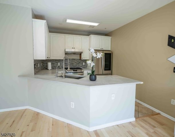 1012 Cunningham Ct 1012, Belleville Twp., NJ 07109