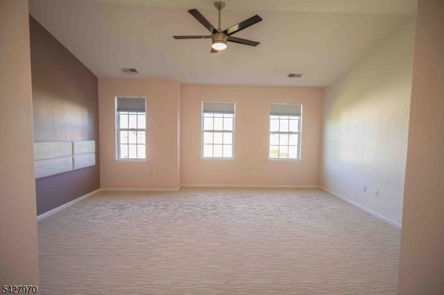 1012 Cunningham Ct 1012, Belleville Twp., NJ 07109