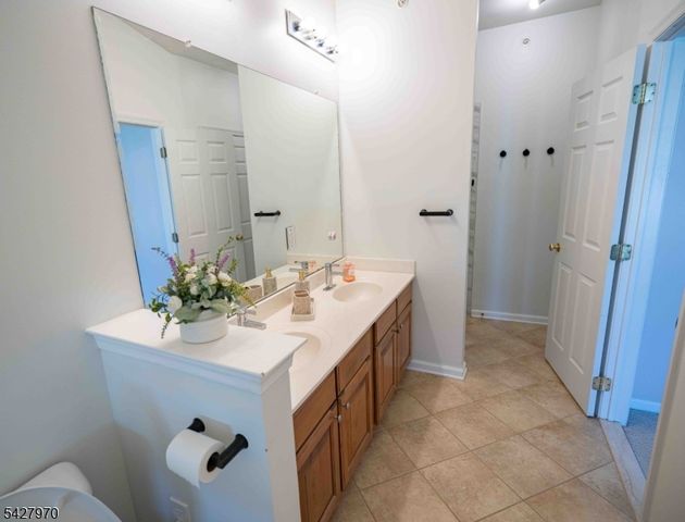 1012 Cunningham Ct 1012, Belleville Twp., NJ 07109