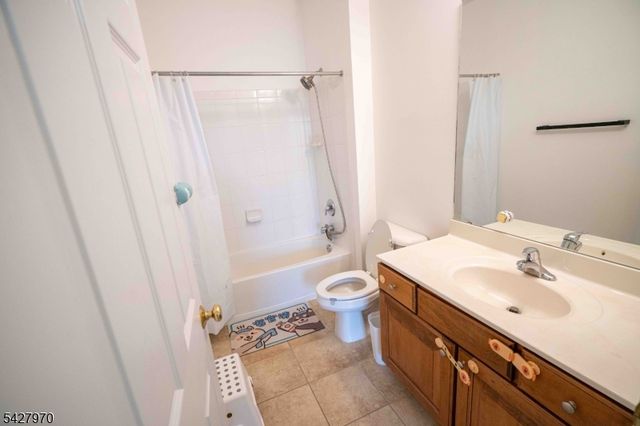 1012 Cunningham Ct 1012, Belleville Twp., NJ 07109