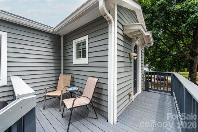 233 Eastside Drive, Statesville, NC 28625