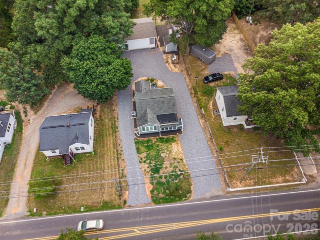 233 Eastside Drive, Statesville, NC 28625