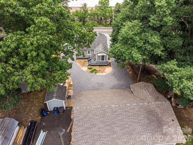 233 Eastside Drive, Statesville, NC 28625