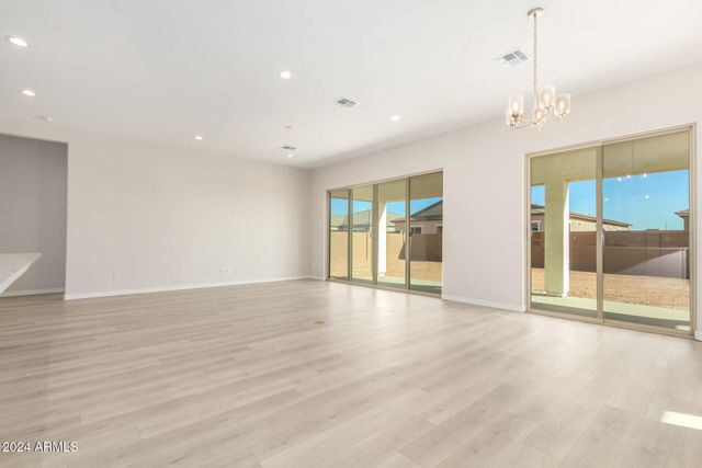 23997 N 172ND Avenue, Surprise, AZ 85387