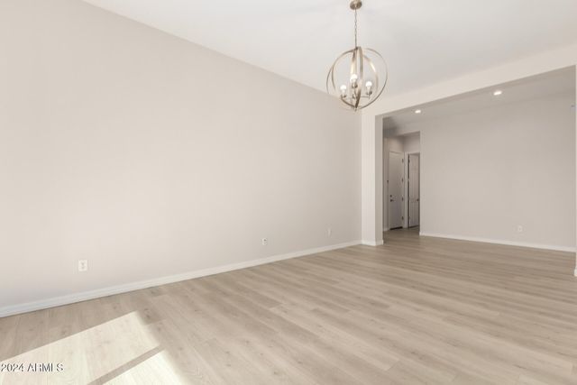 23997 N 172ND Avenue, Surprise, AZ 85387