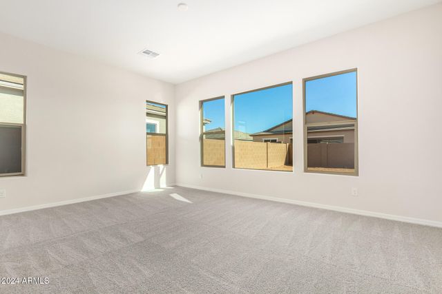 23997 N 172ND Avenue, Surprise, AZ 85387