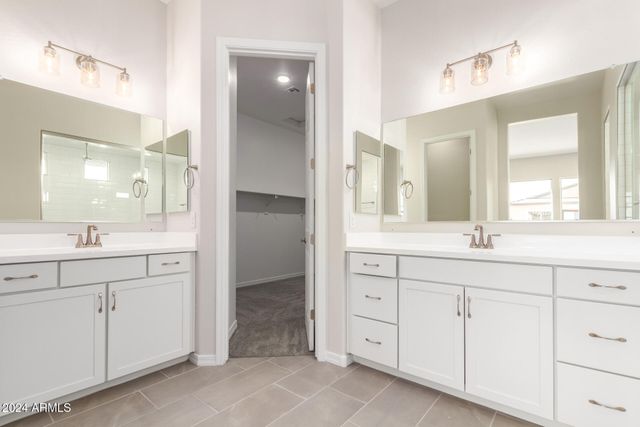 23997 N 172ND Avenue, Surprise, AZ 85387