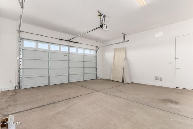 23997 N 172ND Avenue, Surprise, AZ 85387