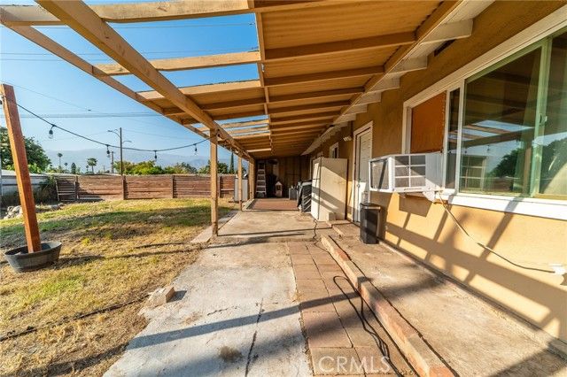 5527 N Fenimore Avenue, Azusa, CA 91702