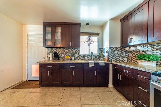 5527 N Fenimore Avenue, Azusa, CA 91702