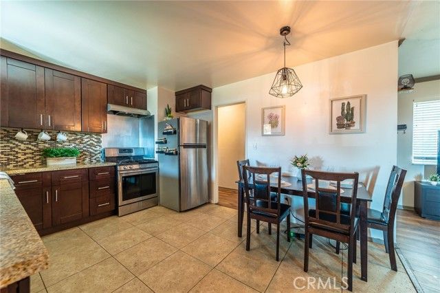 5527 N Fenimore Avenue, Azusa, CA 91702