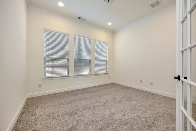 1052 Highpoint Way, Roanoke, TX 76262