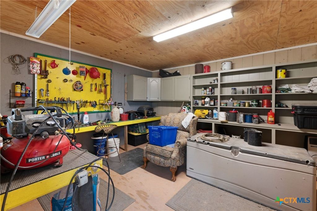 Image 16 of property listing at 11300 Fm 581, Lometa, TX 76853