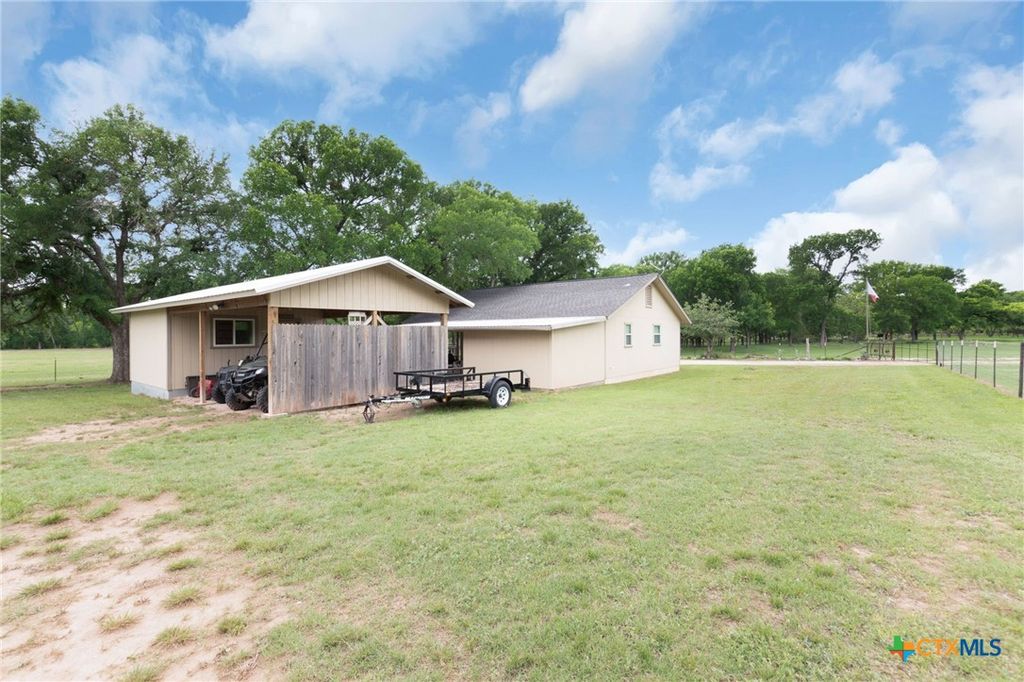 Image 17 of property listing at 11300 Fm 581, Lometa, TX 76853