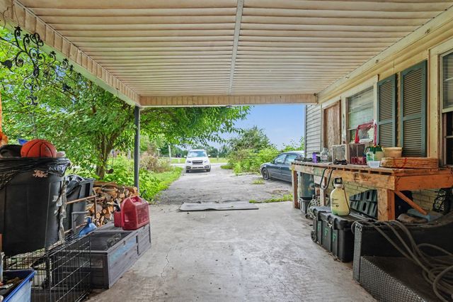 9105 Old Highway 52, Westmoreland, TN 37186