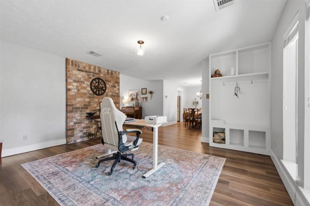 2218 Silver Falls Drive, Kingwood, TX 77339