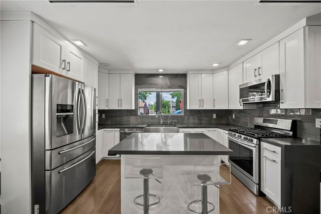 7720 Ensign Avenue, Sun Valley, CA 91352