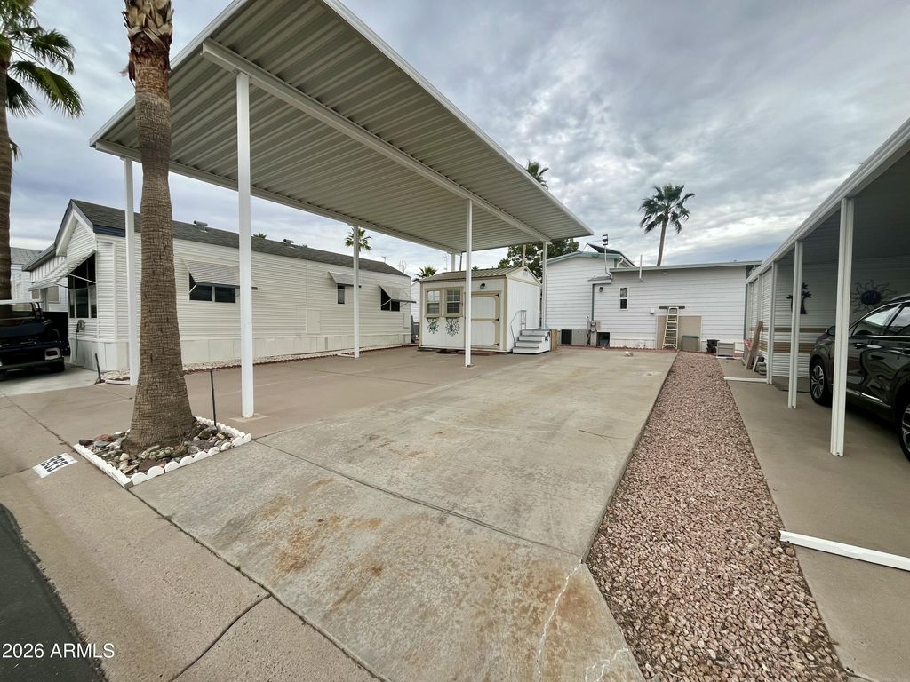 993 Prospector Drive 993, Apache Junction, AZ 85119 — photo 4