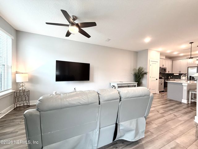 11103 DIFFUSION Court, Jacksonville, FL 32256