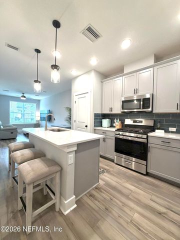 11103 DIFFUSION Court, Jacksonville, FL 32256