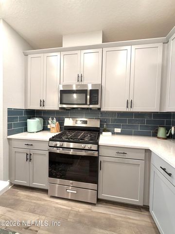 11103 DIFFUSION Court, Jacksonville, FL 32256