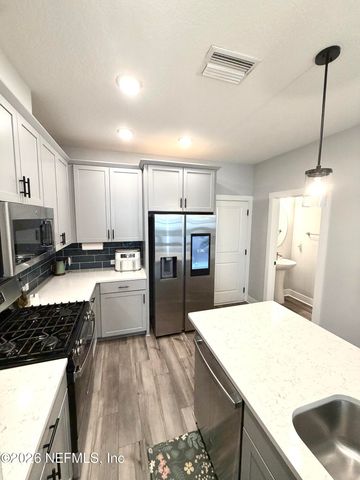 11103 DIFFUSION Court, Jacksonville, FL 32256