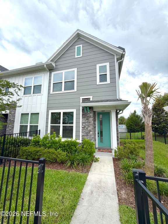 11103 DIFFUSION Court, Jacksonville, FL 32256