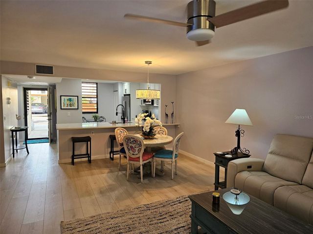 153 WILD PALM DRIVE 1610, Bradenton, FL 34210