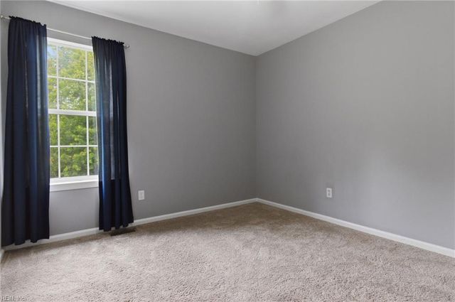 147 Canterbury RN, Newport News, VA 23602