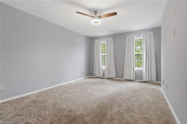 147 Canterbury RN, Newport News, VA 23602