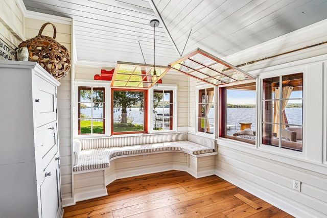 E13619 Idlewild Road, Merrimac, WI 53561