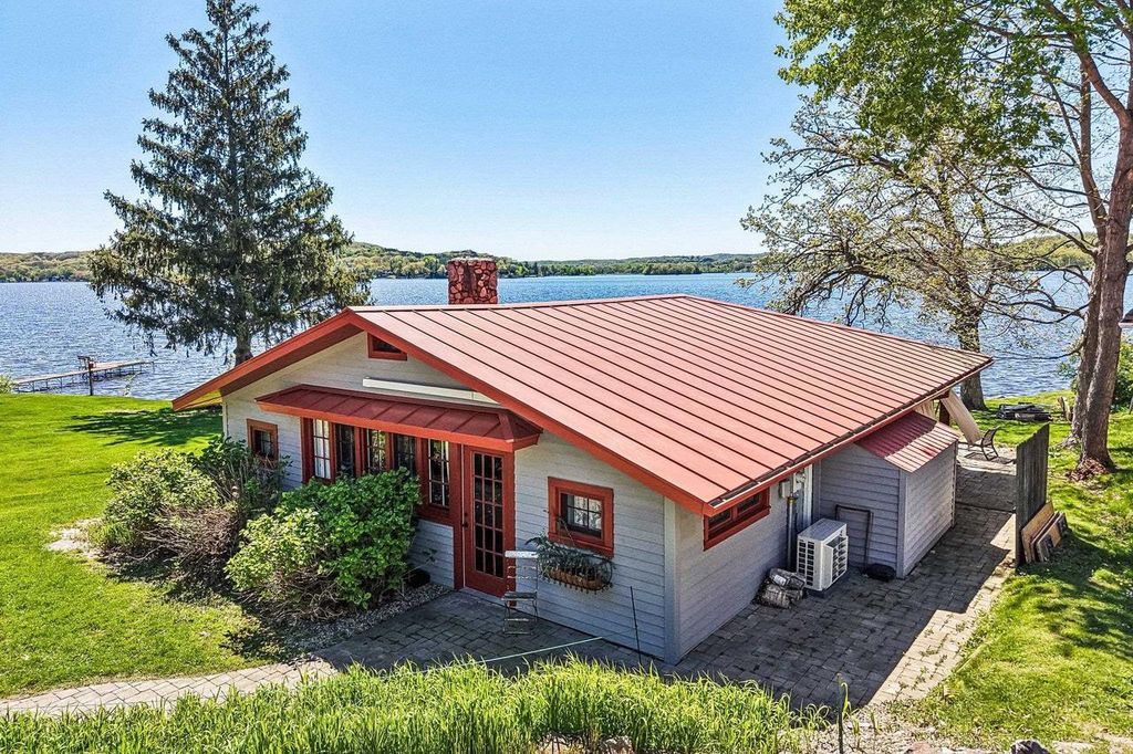 E13619 Idlewild Road, Merrimac, WI 53561