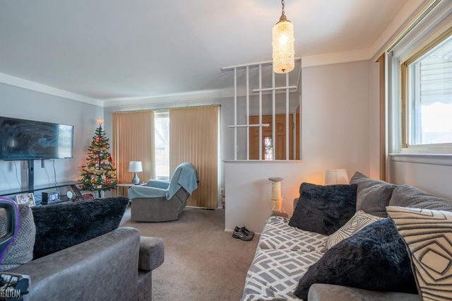 21612 Bon Brae Street, St Clair Shores, MI 48081