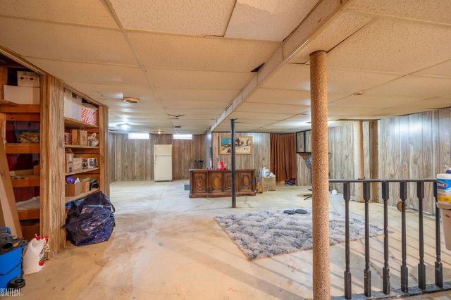 21612 Bon Brae Street, St Clair Shores, MI 48081