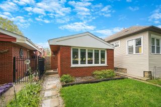 1238 W 112th Place, Chicago, IL 60643