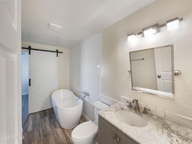 7626 E CATALINA Drive, Scottsdale, AZ 85251